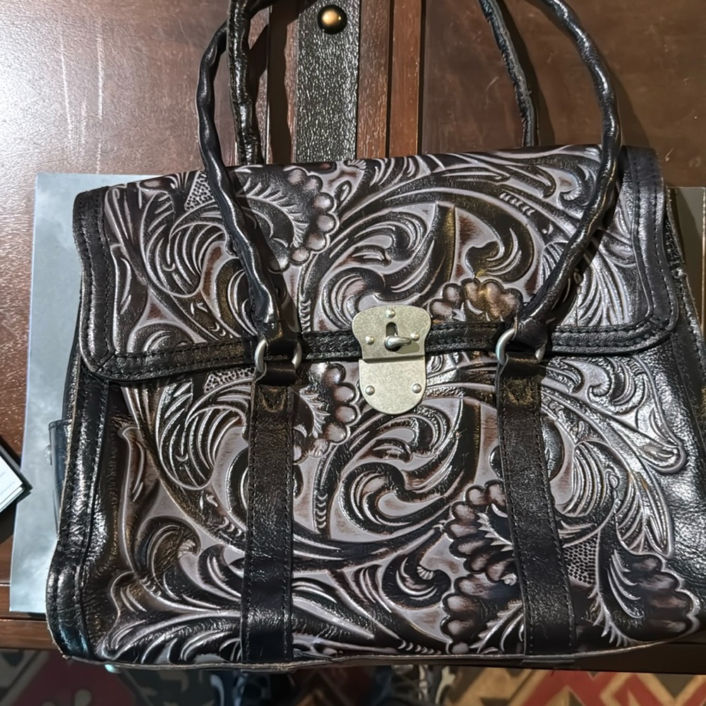 Patricia Nash Satchel. Good condition.